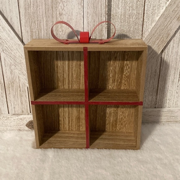 Target BP 2022 Wood Christmas Present Wall Shelf or Tabletop Decor - Picture 1 of 8